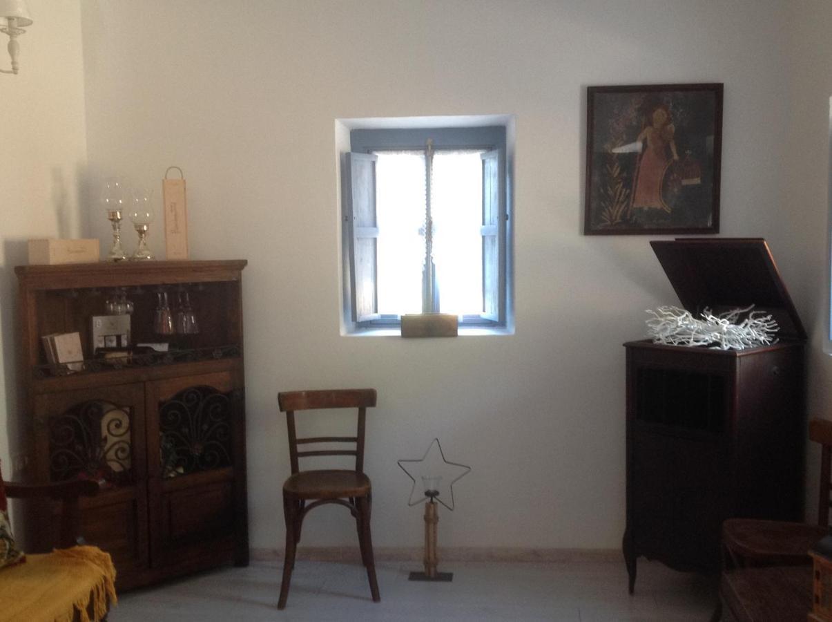 The Aegean Blue Country House Old Milos Lagoudi Zia Exterior photo